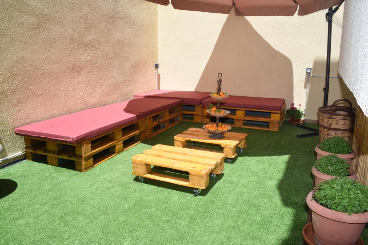 Little Yard Studios & Apartments #2 Naxos City エクステリア 写真
